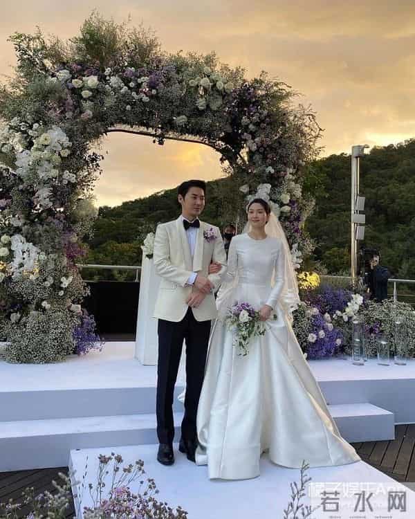 一代韩团现状如何？JunJin步入婚姻，HOT安七炫坐稳理事