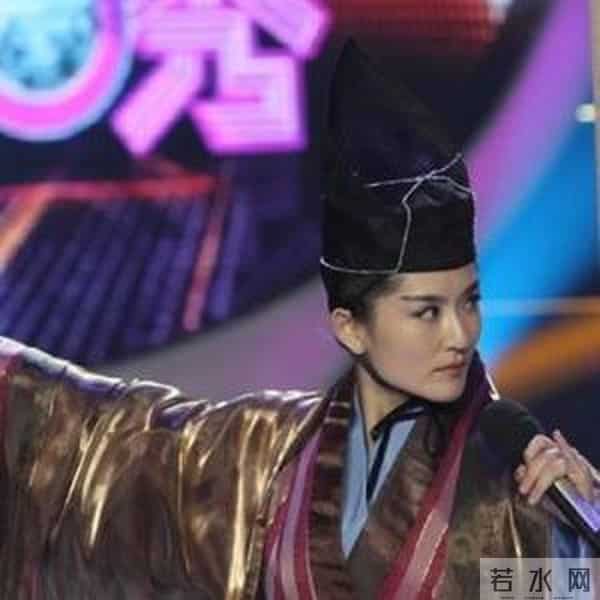 回顾谢娜在《百变大咖秀》中的各种装扮,娜姐真是扮啥像啥