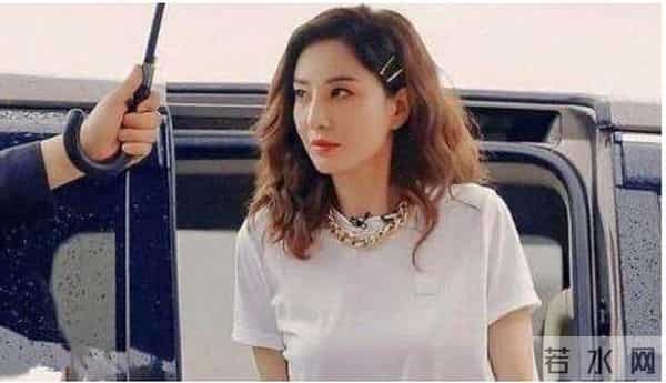 郑希怡:25岁被“扒裤”成笑柄,31岁树枝穿肺险丧命,现状如何?