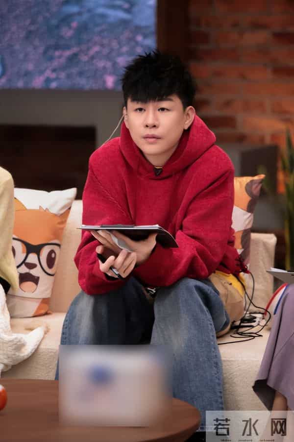 分手9年再看胡彦斌郑爽,一个身价过亿,一个证实张翰没说错