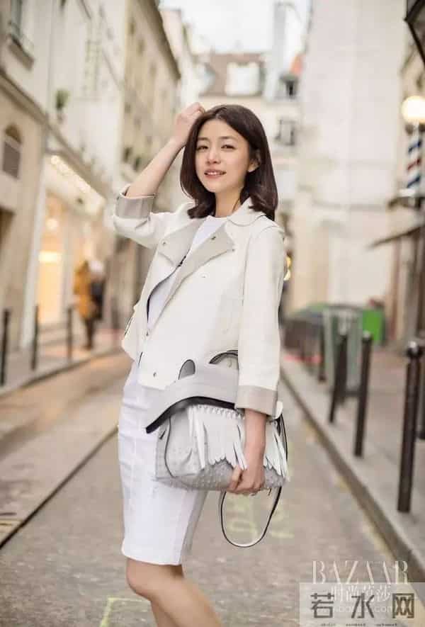 陈妍希被叫胶原蛋白素颜少女脸?“初恋女神”教你显瘦穿衣法则