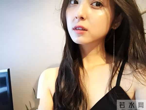 大家都说她日本演技最差的女优，但是看脸就原谅她了