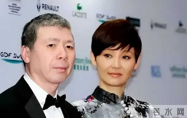 被丑男“糟蹋”的6位女明星，每个如花似玉，却鲜花插在牛粪上