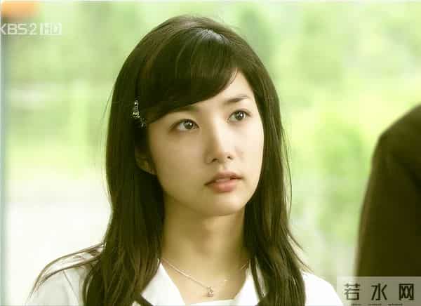 韩剧美人沉浮史,天生美人还是容颜依旧,后天美人却已判若两人