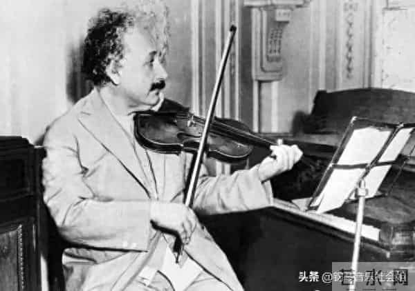 科比与周杰伦同台秀过琴技，这么多名人都会乐器，王力宏会得最多