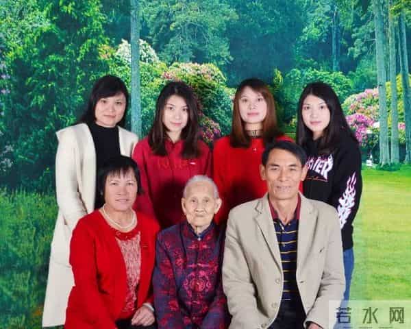 民众镇评出“十大最美家庭” 快来看是否有你认识的邻居