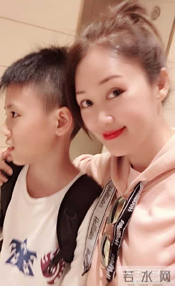 还记得陈小春版《鹿鼎记》的阿珂吗？她51岁长这样