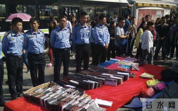 见不得残疾人卖艺，是一座城市的悲哀 - 原创