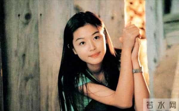 韩剧美人沉浮史,天生美人还是容颜依旧,后天美人却已判若两人