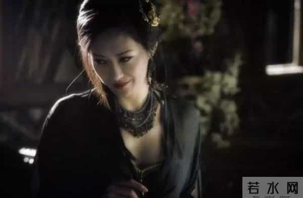 戏里杀气腾腾，戏外得富豪偏爱，被骗4个亿的她，如何卷土重来？