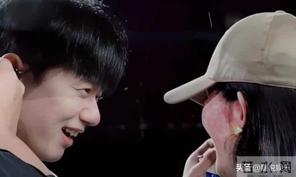 靠谢娜在娱乐圈中站稳脚，如今谢娜“落魄”，张杰的尺度越来越大