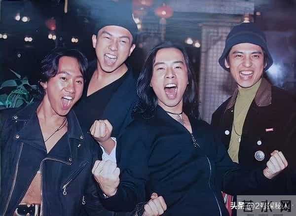 裸身草丛，高台坠落，这7位明星的离世都在告诉我们要珍惜当下