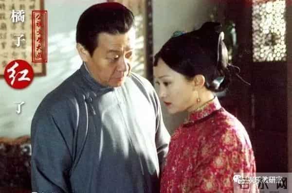 出生军人家庭,出道就演男一号,一夫两妻多年,儿子帅气长这样