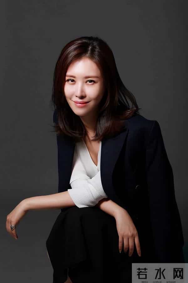 "鸠占鹊巢"田朴珺:肉搏梁朝伟,抱汤臣太子金大腿,嫁王石当阔太