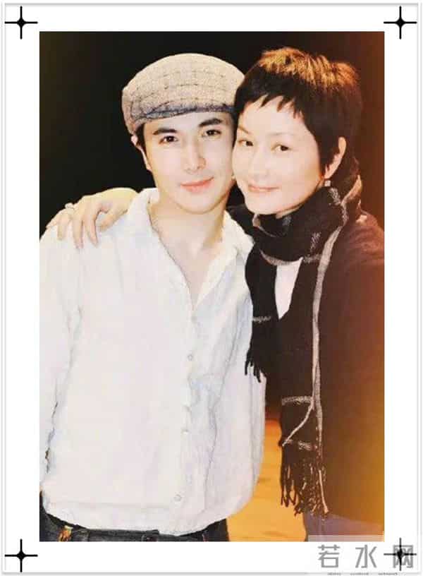 她会不会是今年内娱最反骨的女艺人？