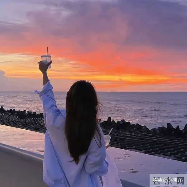 高情商女人用这 3 个 “吸引术”,让男人主动宠你到骨子里