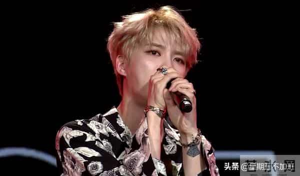 10年封杀涅槃重生,SM没能杀死他:穷小子逆袭的狗血人生