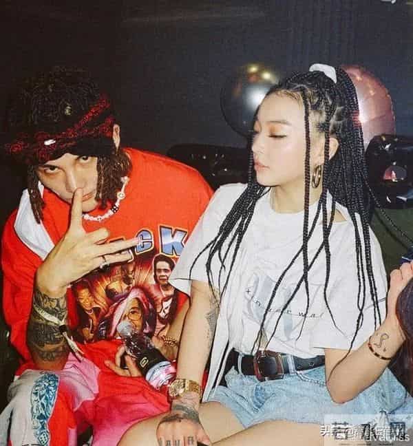 捐100块却P成1万8,说唱歌手被扒后补捐道歉:希望大家不要放弃我