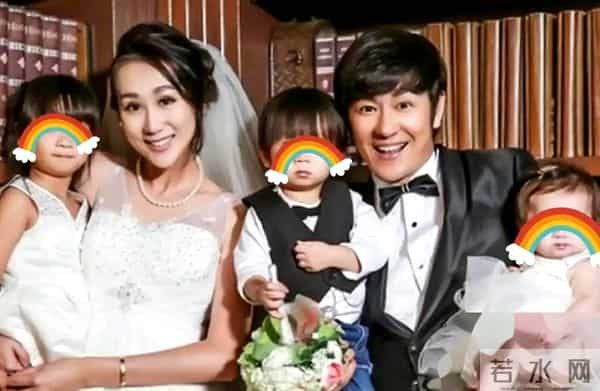 陈浩民老婆蒋丽莎近照令人认不出,对比之前差别很大,网红感十足