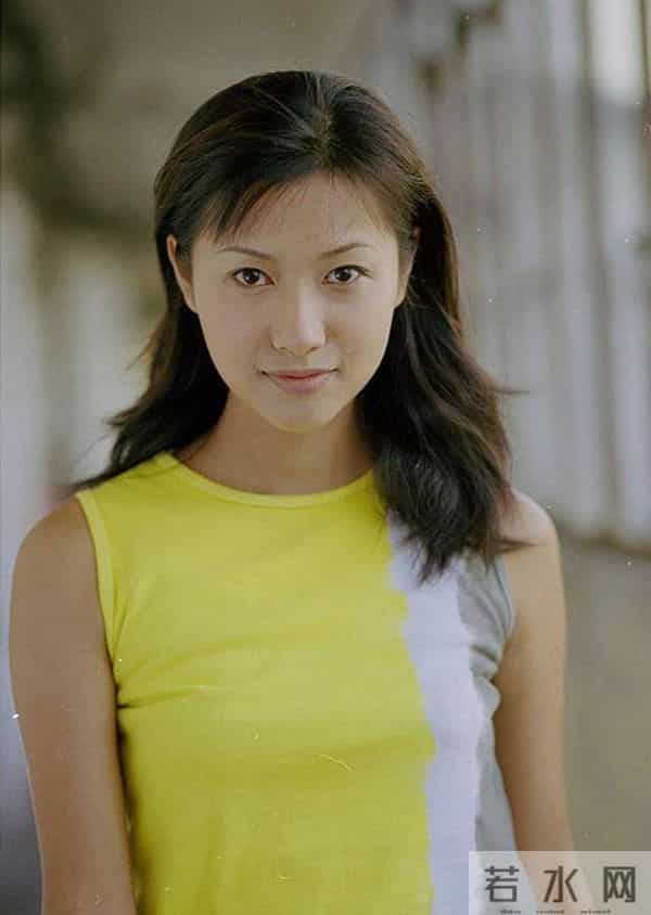 “京圈魔女”徐静蕾,养王朔,捧吴亦凡,谈代孕,47岁还未婚