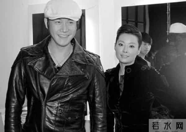 袁立:三婚两离,50岁还没孩子,受伤之后才明白还是中国男人好