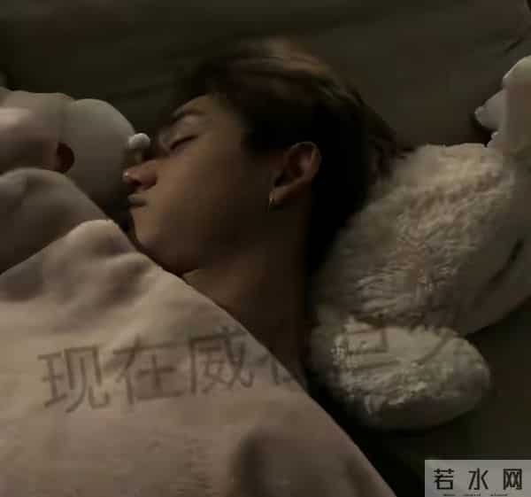 黄旭熙发文官宣,正式退出NCT和威神V,佳能开心恭喜被疑切错号