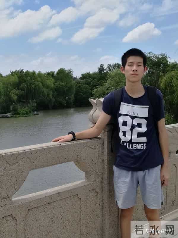 书香校园——最是书香能致远 悦读寻芳在树德