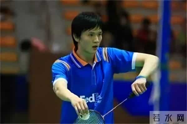 国羽鲍春来:一生挚爱罗雪娟,她嫁富豪生一对儿女,他40岁仍单身