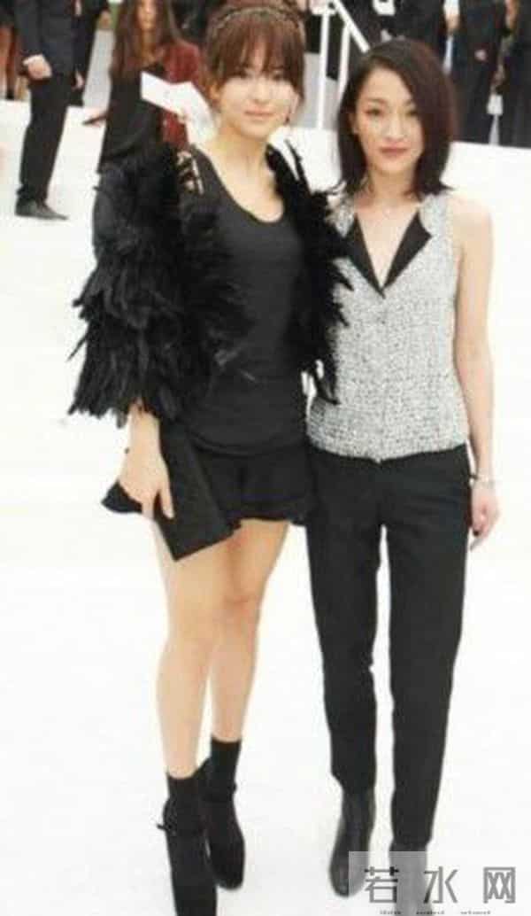 林允儿范冰冰合影引热议，细数中韩明星合影谁才是气场王