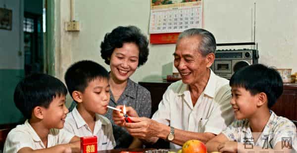 40年前广东老烟图鉴：抽过3种以上的，都差不多是“爷爷辈儿的”