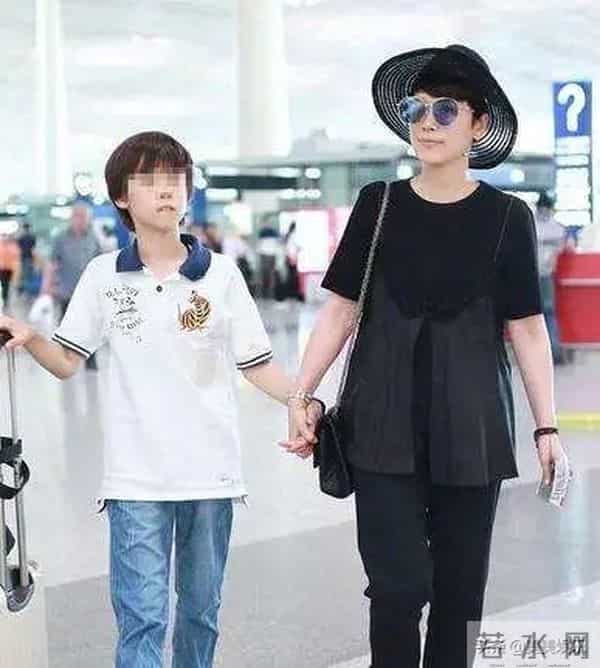 国民媳妇海清老公曝光!两人是高中同学,男方是银行高管