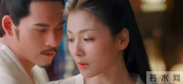 42岁刘涛新剧遭吐槽,开播28分钟就激吻?背后拥抱气氛好暧昧