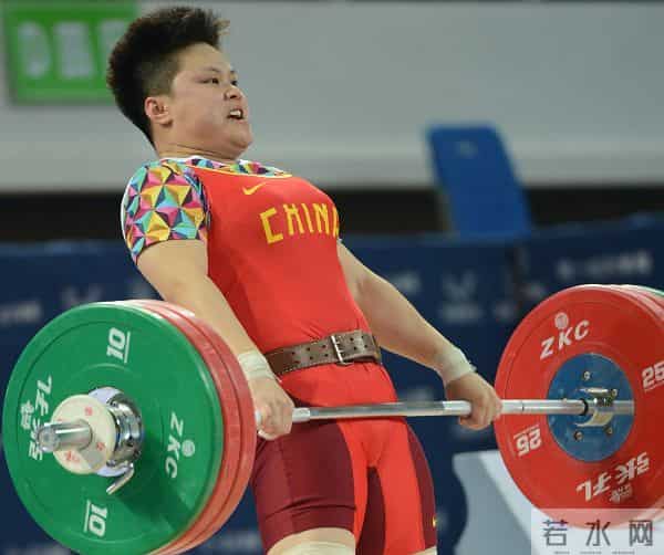 大力士孟苏平夺全锦赛两金 康月三把失手奥运堪忧