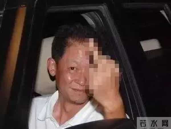 自夸天生车手的陈乔恩酒驾被捕，或许是胡彦斌高晓松的教训没背熟