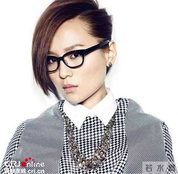 明道《一年级》遭“哄抢” 李莎旻子周笔畅再度同台