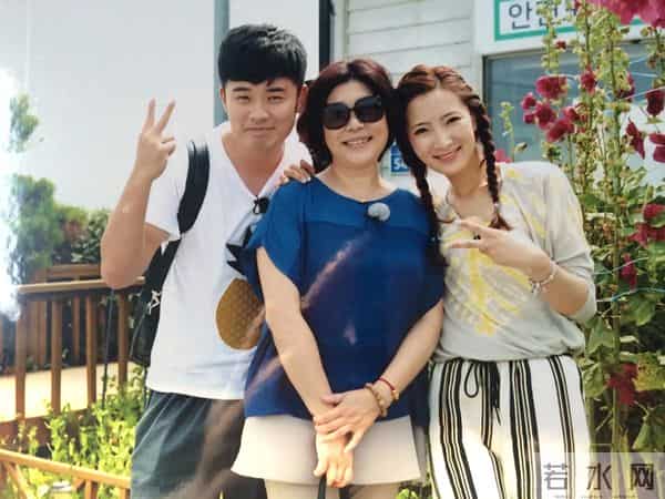 张子萱：二婚张子萱饱受争议嫁给陈赫，如今家庭美满