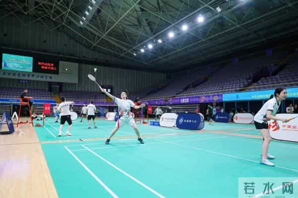 职羽锋芒 闪耀京城 中华全国体育基金会-香港赛马会助力“劳动者杯”中国职工羽毛球系列赛北京收拍