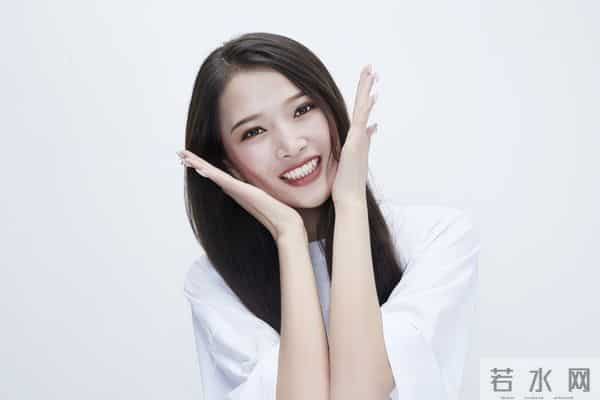 中国世界小姐冠军的魅力风采