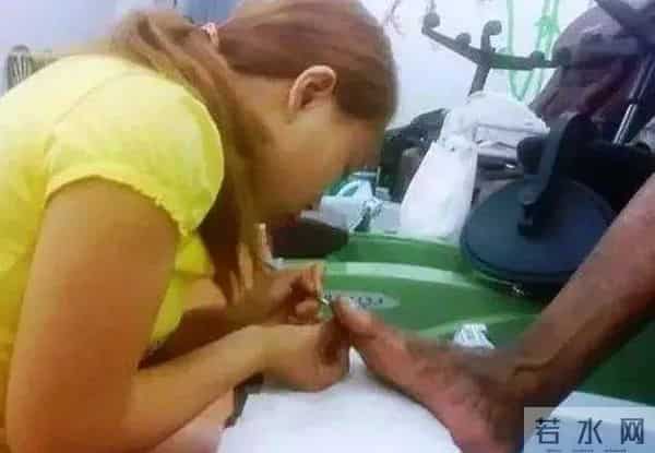 草根网红改命往事