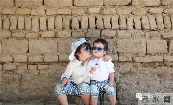 天天哄妹妹好苏,千玺搂弟弟暖炸...小小年纪的他们都成了别人家的哥哥