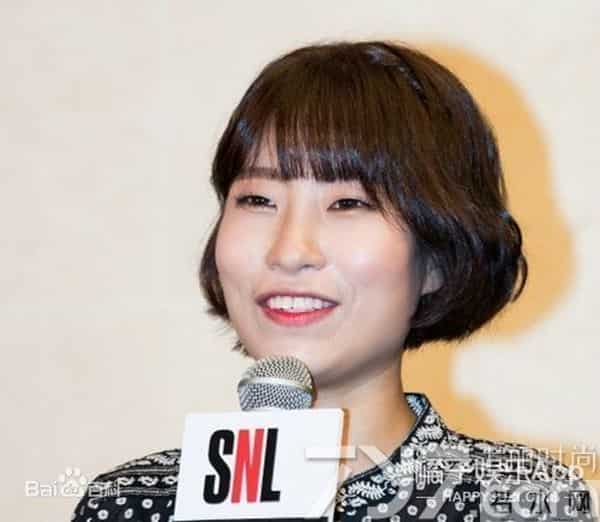 《1988》子贤因自卑整容,父母外貌遭嘲,女丑就食物链底层?