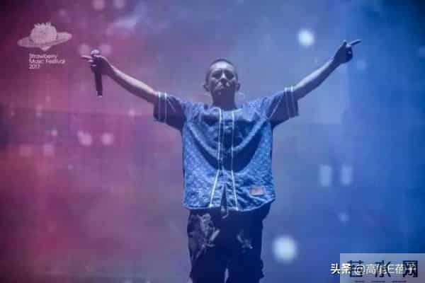 素颜直播被嘲像翻版赵本山?陈冠希发声回应了