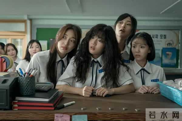 【电影】《卷卷初恋》1998 校园，自卑少女告白引发心动罗曼史