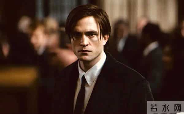 新版蝙蝠侠杀青!暮光之城男主接位令人期待,称失败就拍成人电影