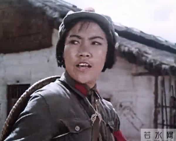 还记得《红色娘子军》中连长扮演者吗?演技不输祝希娟为何被遗忘