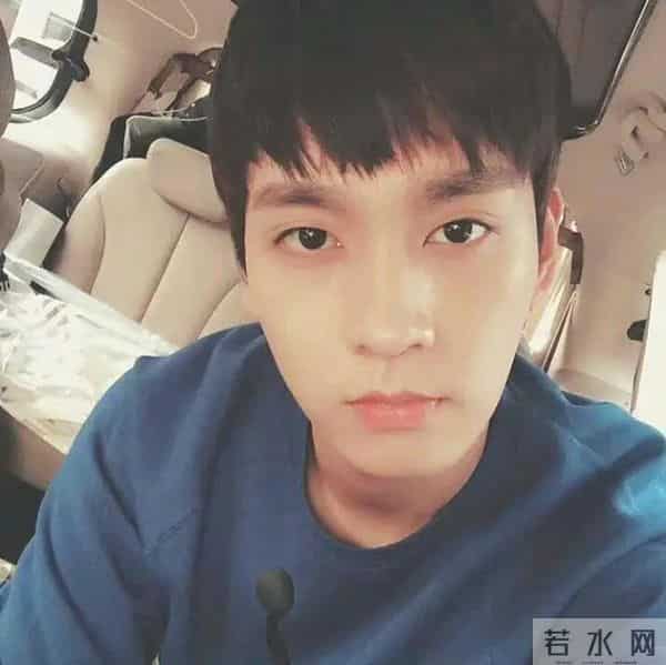 朴信惠官宣结婚,“带球”办婚礼怀孕未足3个月,男方比女方小1岁