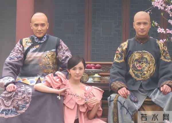 何晟铭的奇葩情史，被亿万富婆疯狂追求，被于正捧红后找回了自我