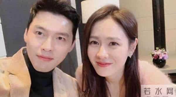 张东健为玄彬孙艺珍朗读婚礼祝词，出席婚礼宾客超过200多人