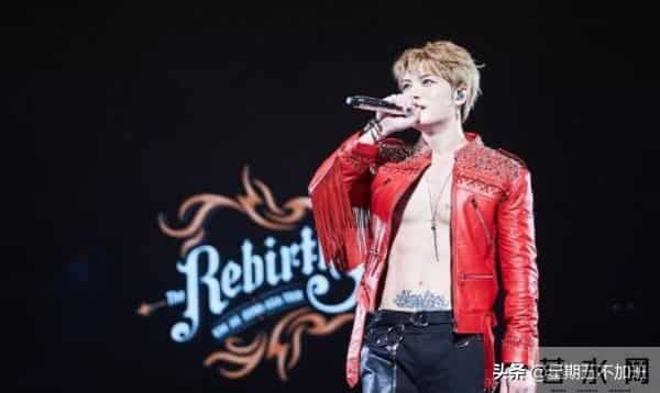 10年封杀涅槃重生,SM没能杀死他:穷小子逆袭的狗血人生