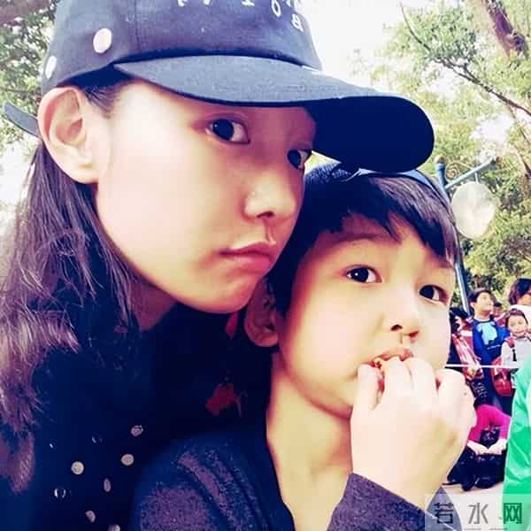 同样背靠京圈,把关晓彤、刘浩存和徐静蕾放在一起,差别就大了